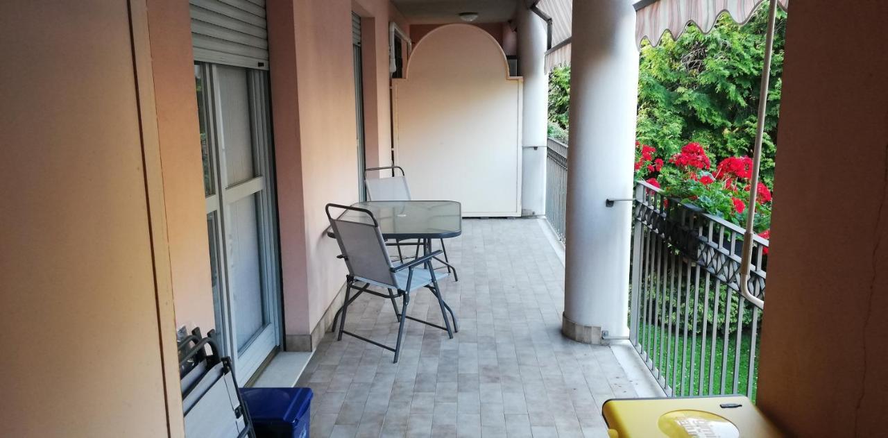 מונצה Casa Vacanze La Mela מראה חיצוני תמונה