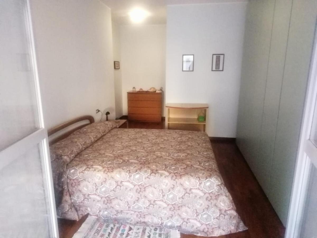 מונצה Casa Vacanze La Mela מראה חיצוני תמונה